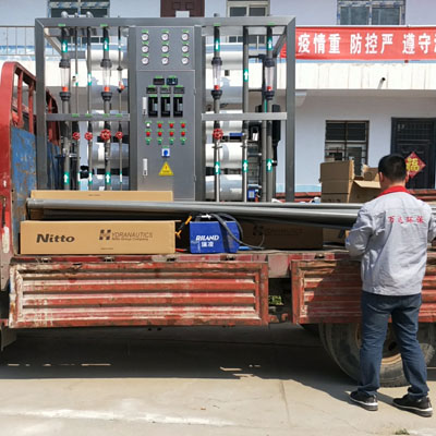 超純水機(jī)設(shè)備 超純水機(jī)設(shè)備