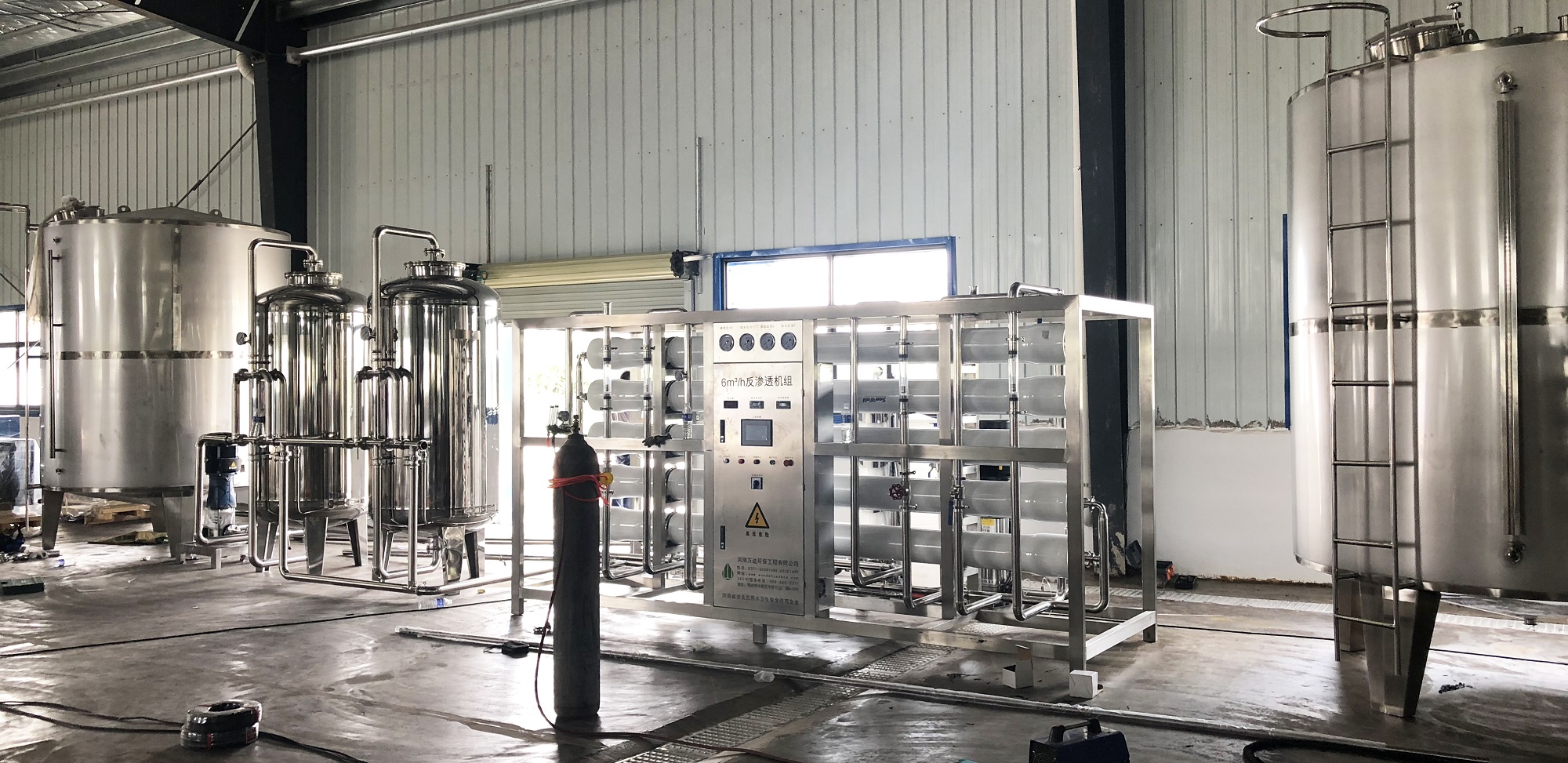 鄭州瓶裝水設(shè)備 鄭州瓶裝水設(shè)備