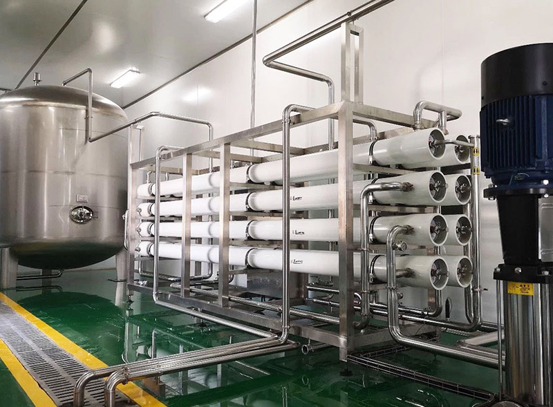 反滲透純凈水設(shè)備 反滲透純凈水設(shè)備